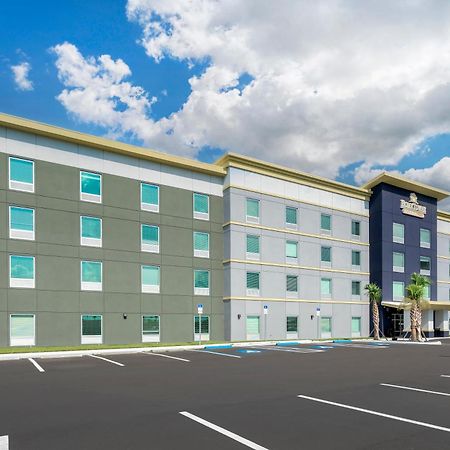 Hometowne Studios By Red Roof Tampa - Airport West Chase Dış mekan fotoğraf