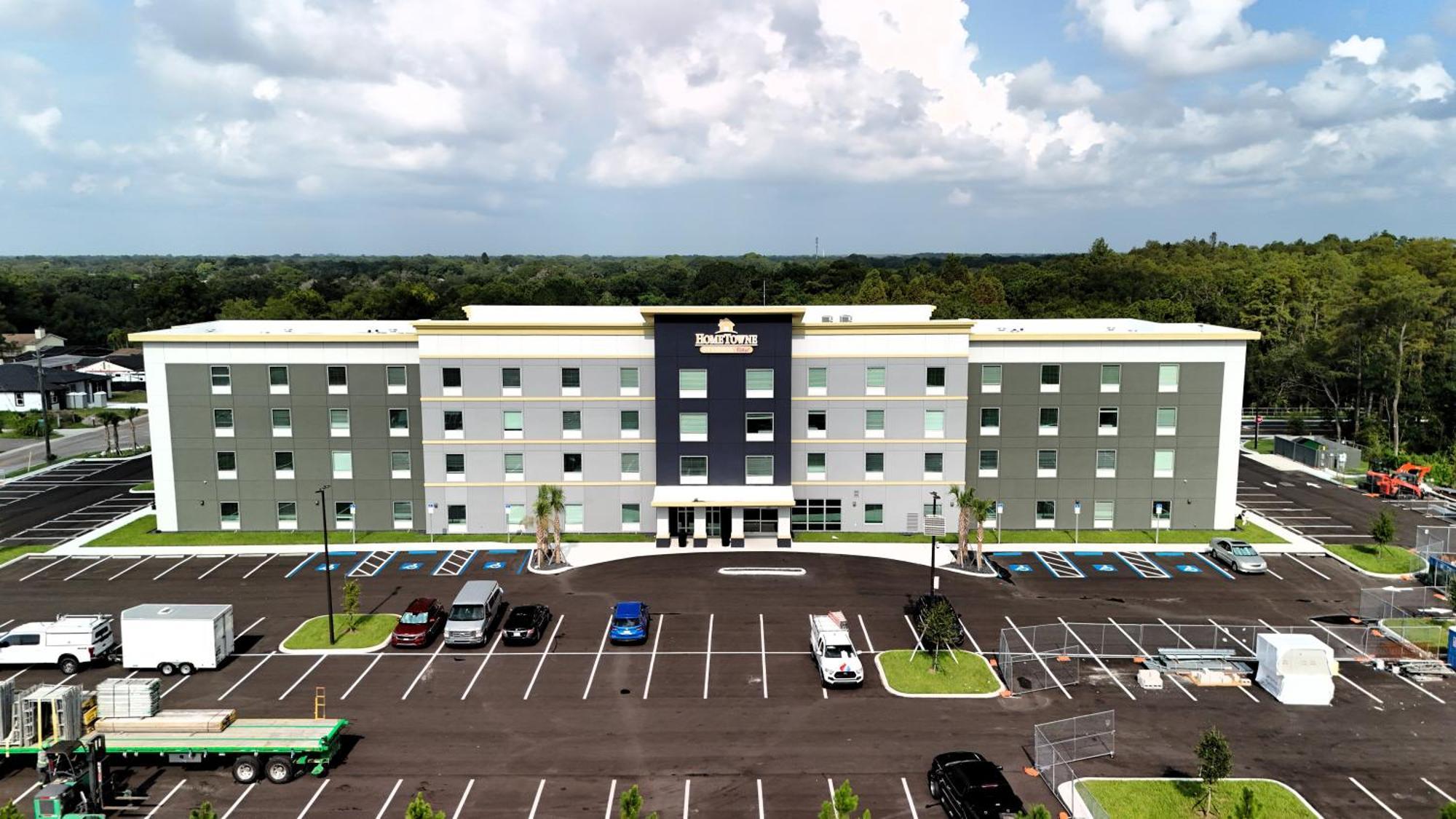 Hometowne Studios By Red Roof Tampa - Airport West Chase Dış mekan fotoğraf